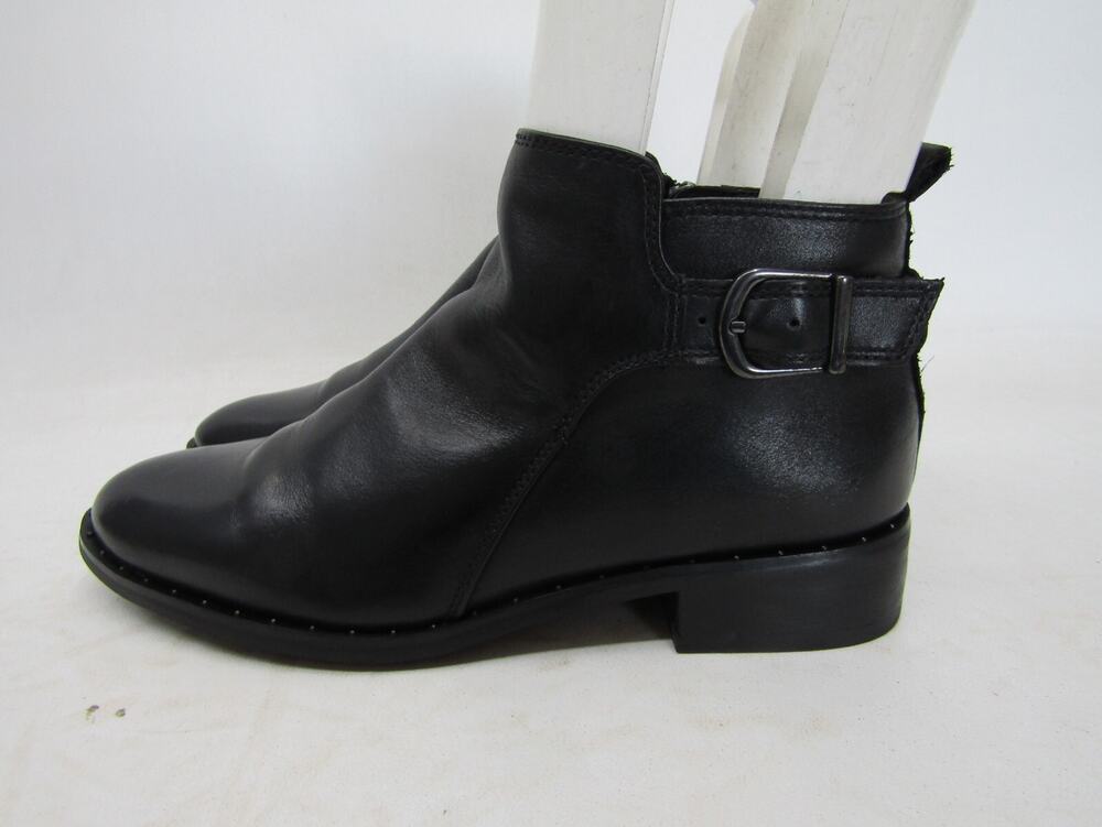 BLONDO Womens Size 6 M Black Leather Zip Fashion Ankle Boots Booties